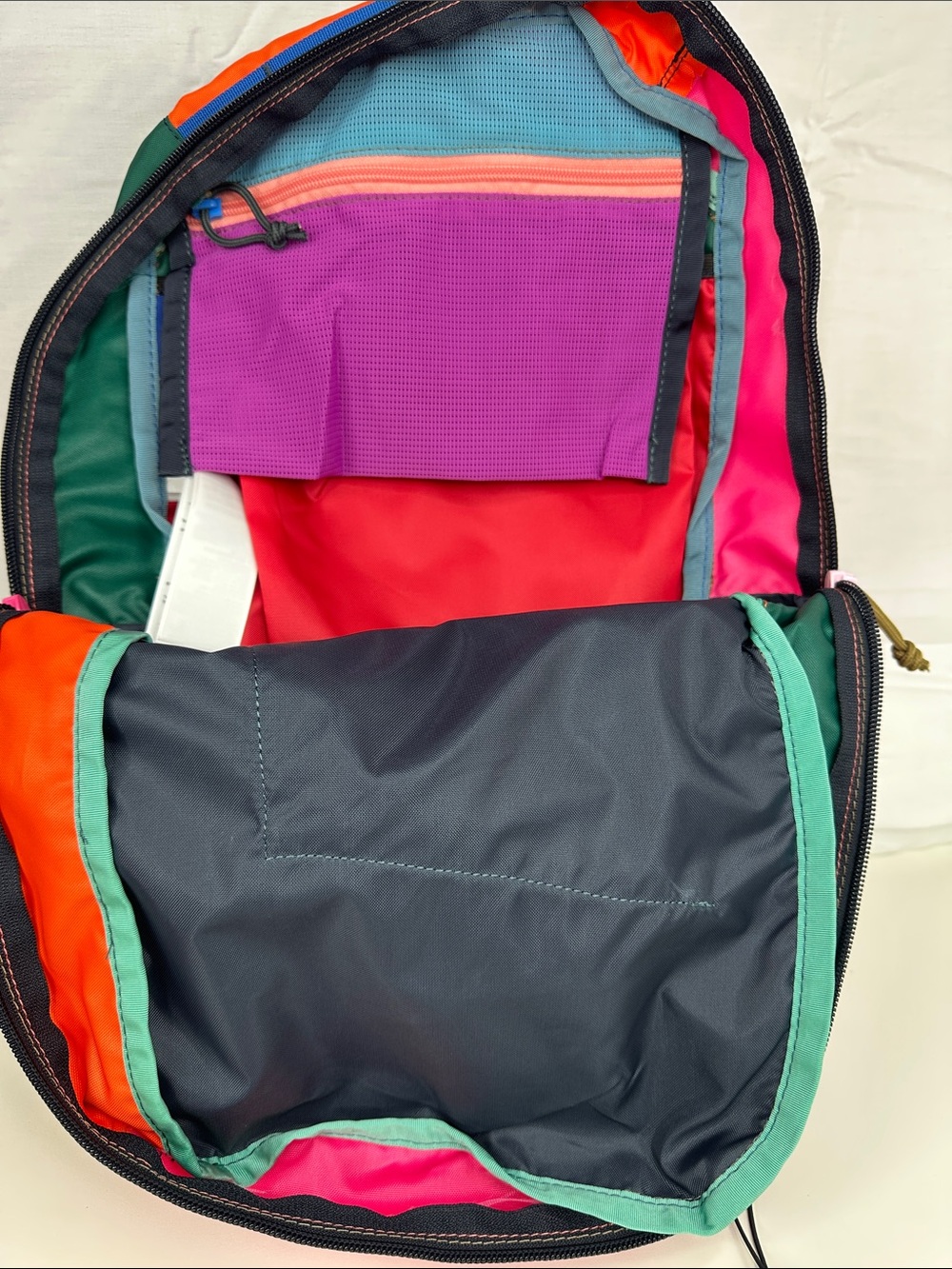 Cotopaxi Batac Del Día 16L Backpack One-of-a-Kind Multicolor Lightweight Daypack - Picture 5 of 7